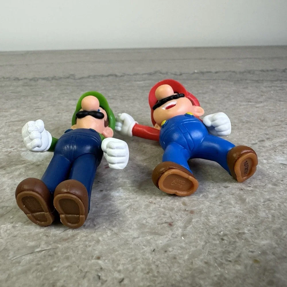 Jakks SUPER MARIO lot of (2) Mario & Luigi 2.5